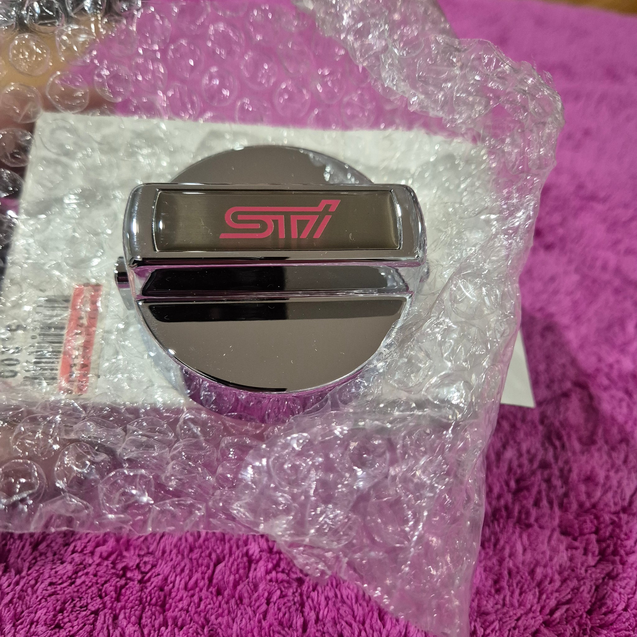 Oem BNIB Sti fuel cap cover