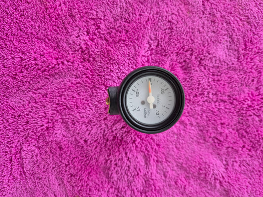 White Faced Lamco Boost Gauge Black face with housing.