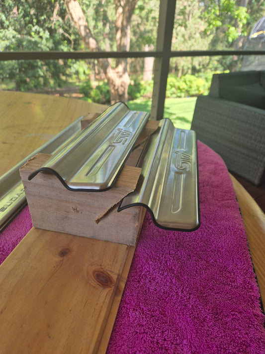 Subaru Impreza Sedan and Wagon WRX STi (GC8/GF8) Scuff Plate *** Postage is for one set of sills only***