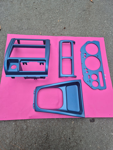 Subaru Impreza Blue Pack kit includes Vent surrounds, Radio Surround, Cluster Bezel Surround, Gear surround with Leather Gaitor