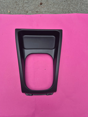 Subaru Impreza GC8 GF8 GM8 Cover Console Box Front/ Gear Lever Surround 92071FA030/92061FA1200 Black