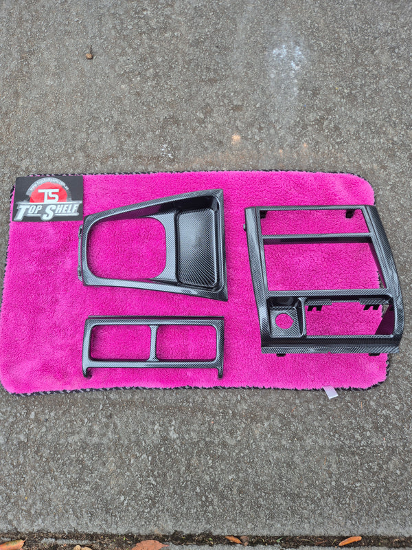 Subaru Impreza Carbon Fibre (Hydrodipped) Pack kit includes Vent surrounds, Radio Surround, Gear surround with Leather Gator
